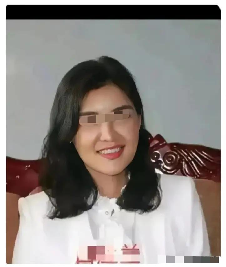 白应兰潜逃大反转！以为能溜之大吉，结果连跑路钱都没了？这反转真够打脸的！谁以