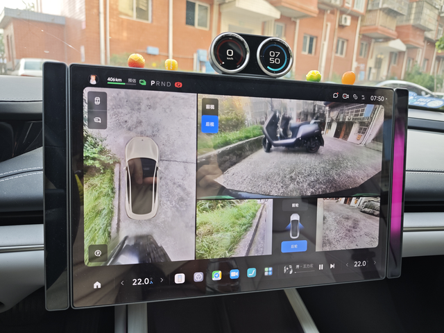 Su7抓狂缺点小米su7开了一年多了，有几个缺点不得不提！1.充电功率只有4