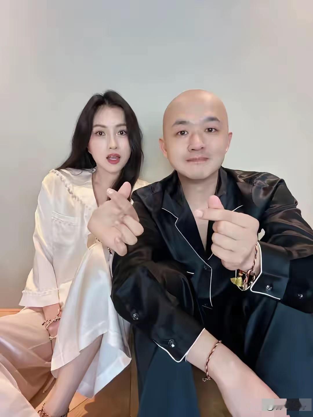 我问老公，包贝尔老婆那么漂亮，他为什么还要出/轨，老公一脸嫌弃地跟我说，包文