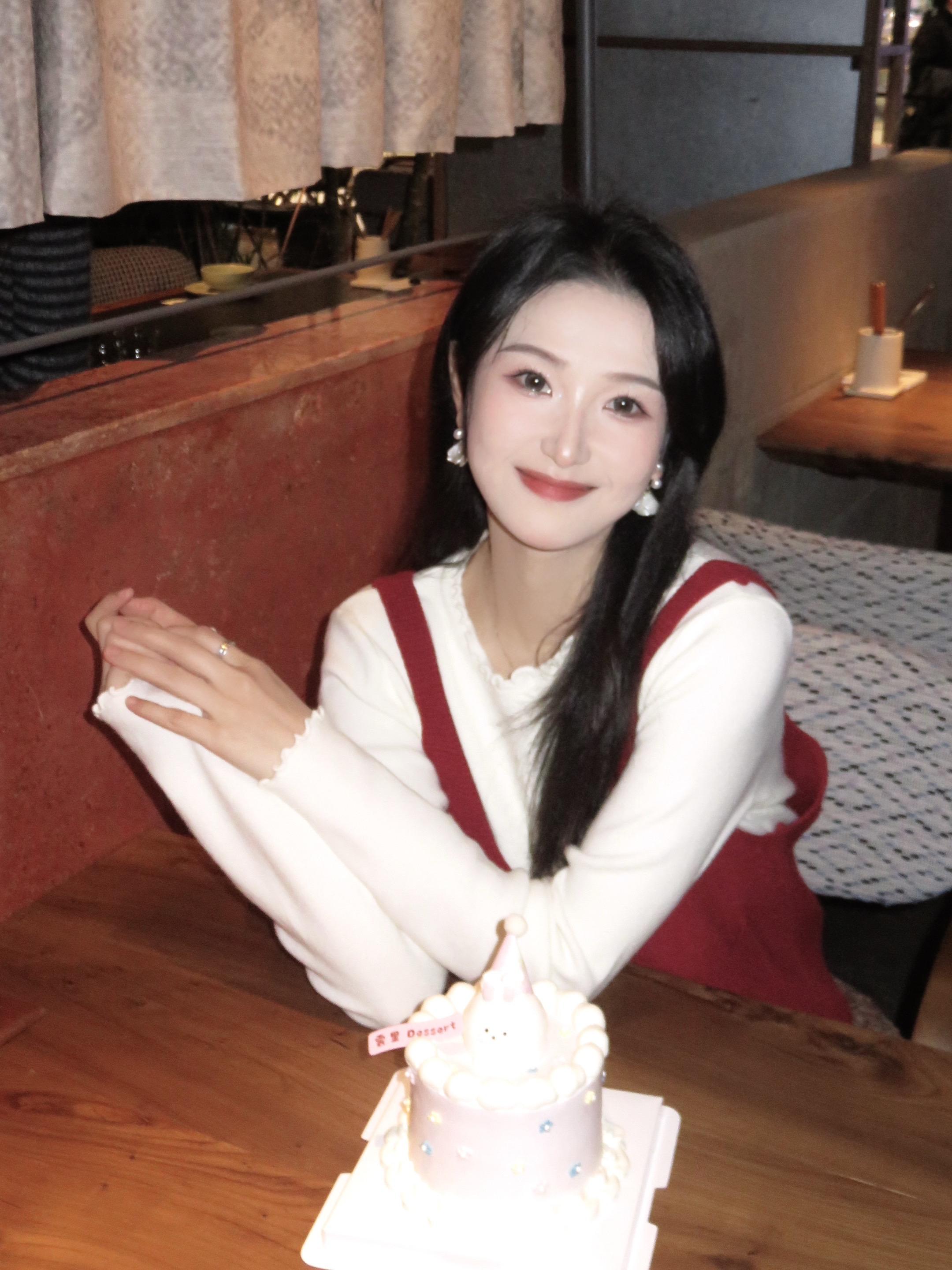 生活总和我开玩笑 还好我真的爱笑