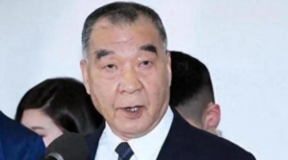 你要打多久我就陪多久！只要大陆战机敢越线，台军就开第1枪击落。邱国正一边大声