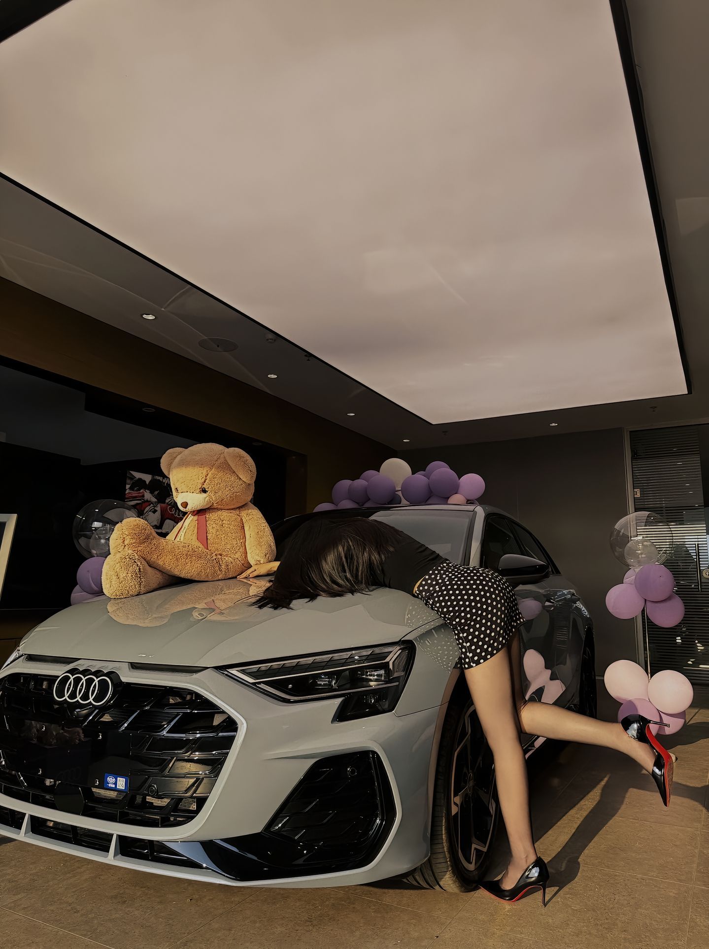 奥迪的四环会发光