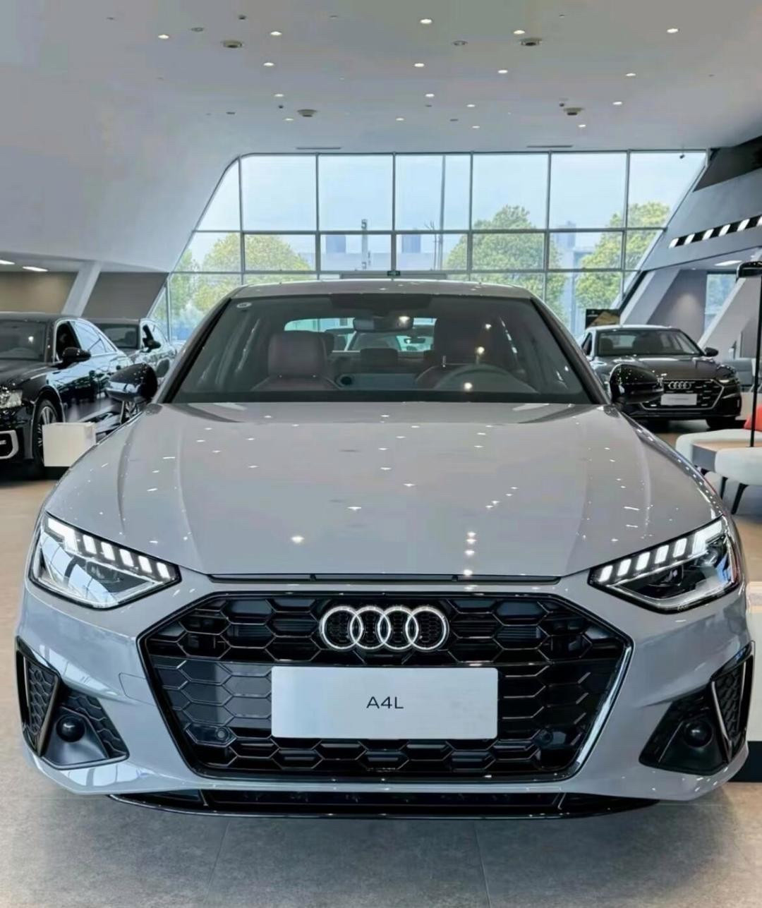 曾经高不可攀，现在跌到平民价，普通人也能开豪车了