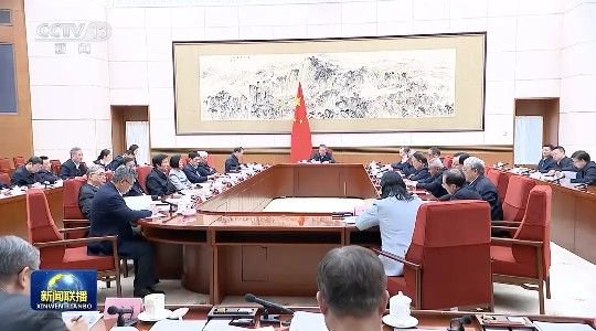 时隔7天, 总理再度召开座谈会, 10人现场发言