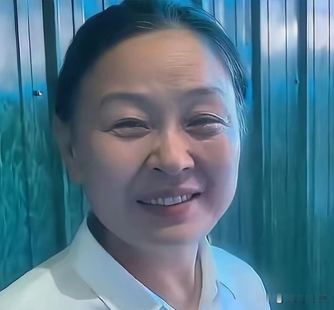 特意扒了扒崔培军最信任的财务郭玉梅，不扒不知道，一扒挺感慨，原来在民企财务岗