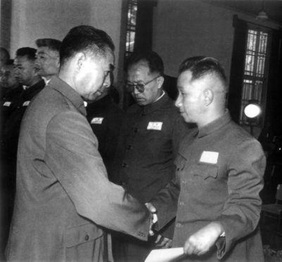 庐山会议期间，周总理曾经对一位大将深表惋惜地说，可惜你来晚了一步，如果你在7月1