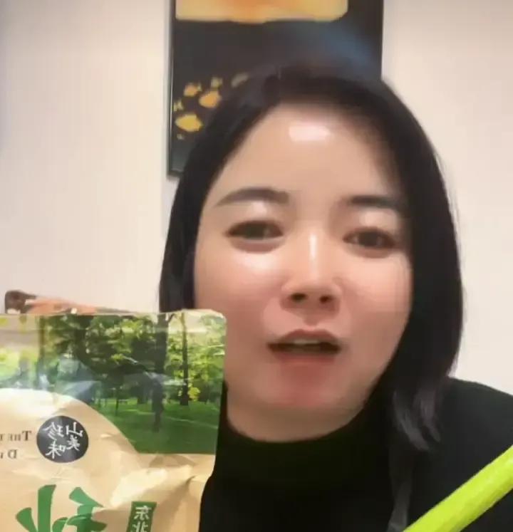 许敏堂嫂突然开麦，说当年要不是策病到没救，许敏才不会换孩子。一句话把错换人生2