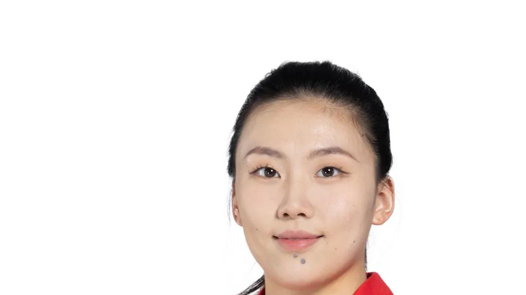 公布了!新一届中国女排证件照出炉