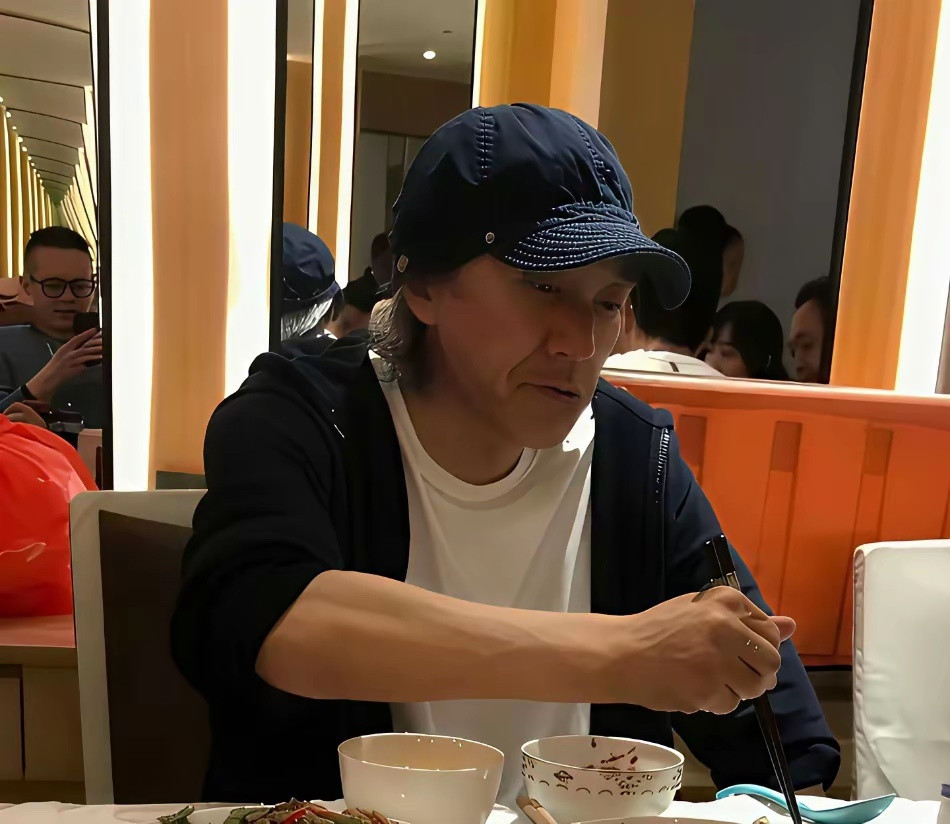 星爷这种级别的人居然吃这种虾