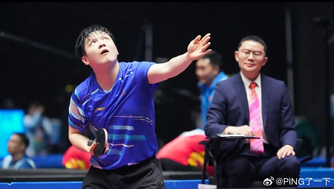 樊振东的高抛之魅力（裁判眼神在演我）