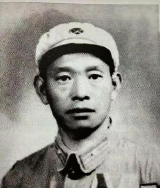 1943年，八路军晋察冀一分区电台区队长刘长生结婚申请未通过，一气之下，他竟带