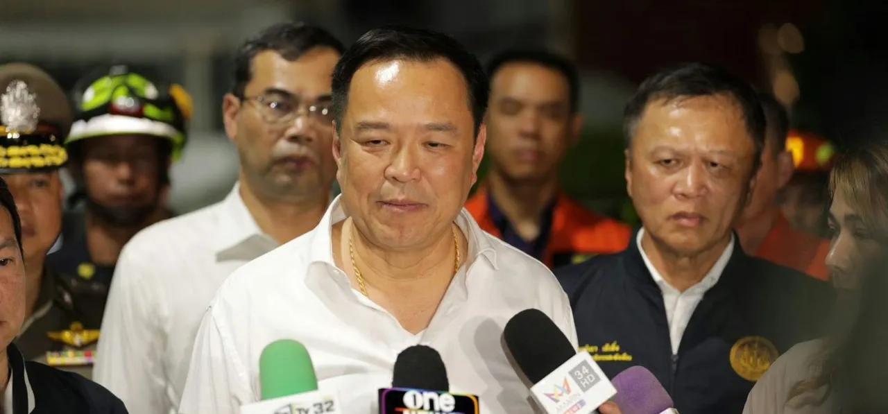 泰国新任总理阿努廷真是比佩通坦高明多了，对柬泰边境事宜全权授予军方处理，既不得罪