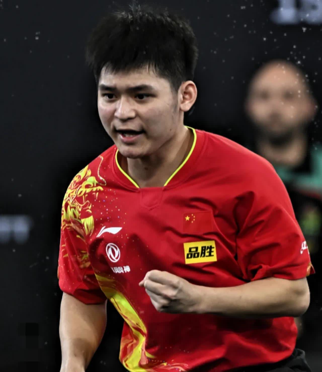 国乒十大新星各自致命的弱点：林诗栋：习惯退台，护台面小石洵瑶：变通差