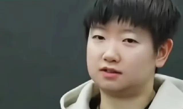 17岁孙颖莎说:感谢你们支持我，陪我一起努力，希望我未来的路你们陪我一起走！1