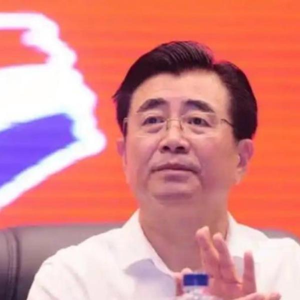 大快人心！宋凯直接砍掉世界杯百人公费考察团足协总算办了件让球迷叫好的事，取