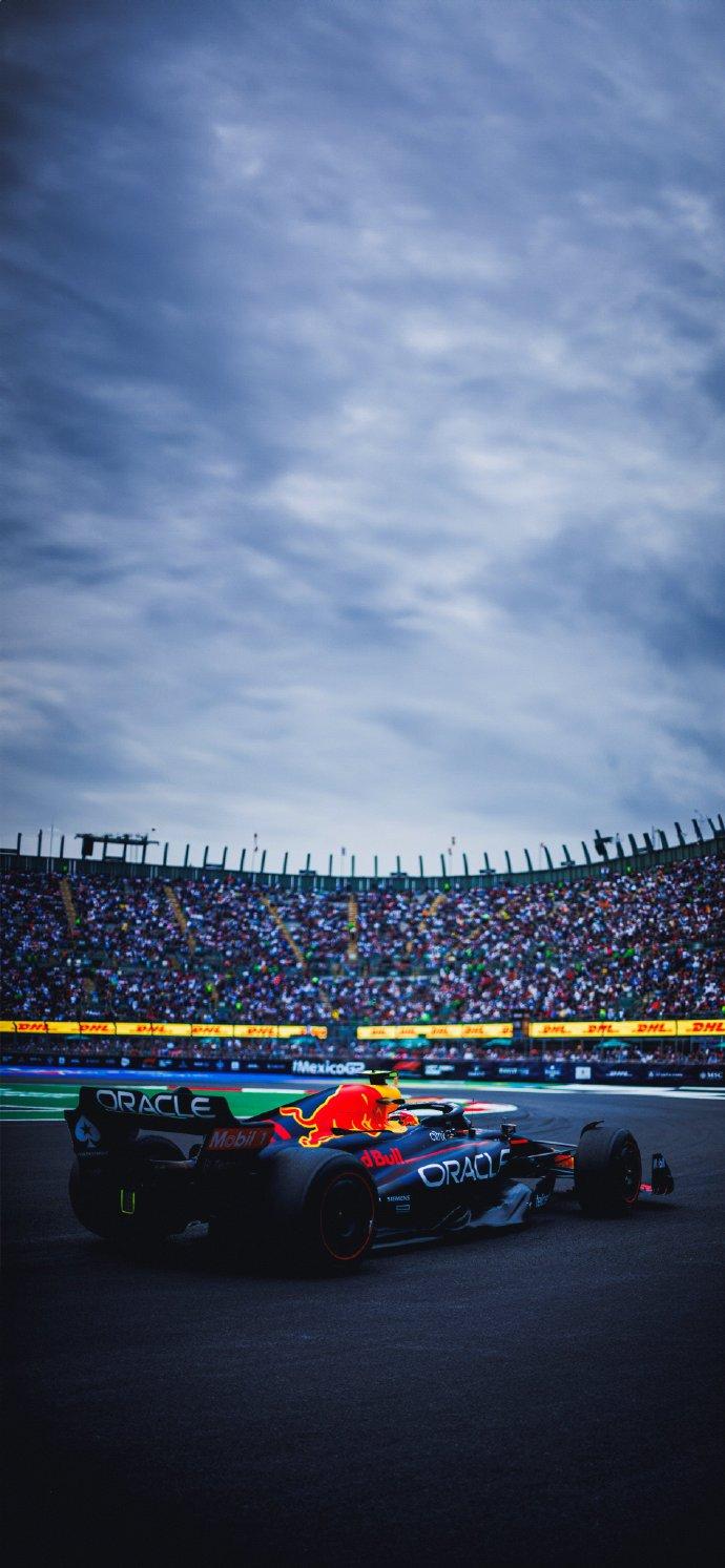2026F1匈牙利站正值盛夏，气温很高，对赛车散热系统是巨大考验，动力单元、刹