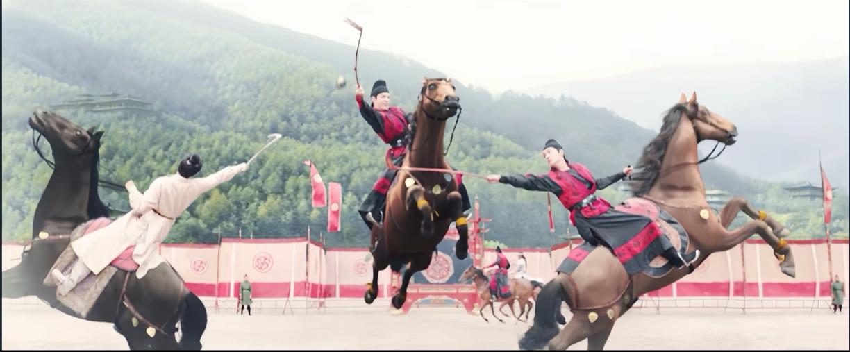 一场马球卢凌风好帅骑打击钩进球堪称经典皇帝老儿太工于心计