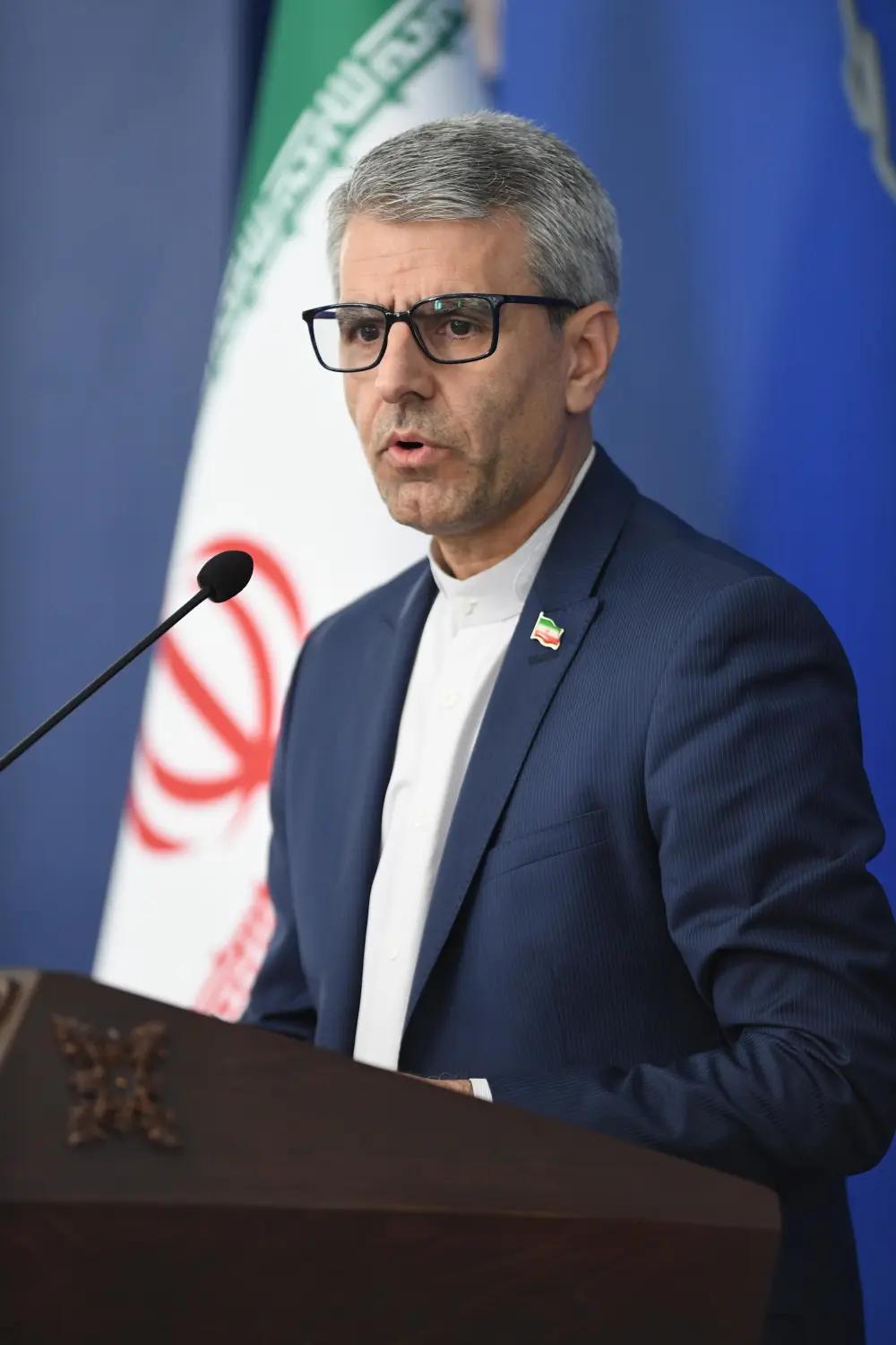 零诚意别谈！伊朗摊牌：要么美国低头，要么战火重燃。伊朗外交部发言人巴加埃