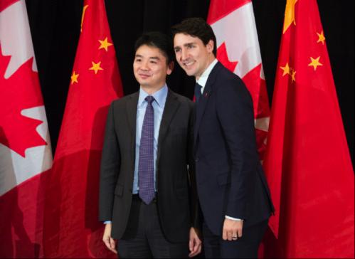 自古美女爱英雄，才子配佳人。刘强东是才子也是英雄，章泽天是美女也是佳人。他们这对