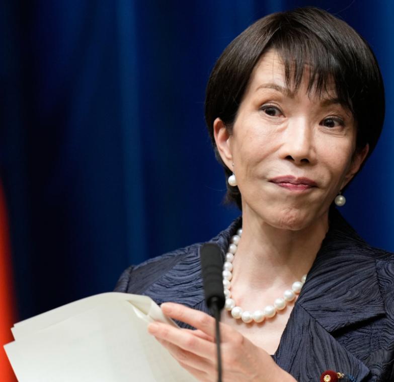 日本正在没日没夜修军事基地！美国智库：中国的动作更猛更快。大家别以为高市早