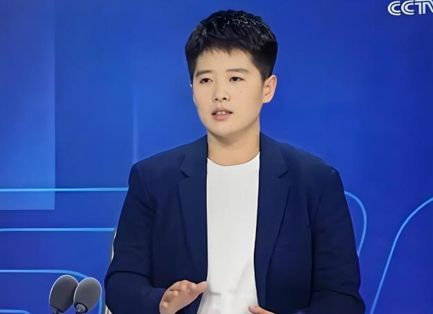 终于明白，美国大满贯女单决赛，顾若辰为啥突然静音了？她说：蒯曼连续打了三场高强