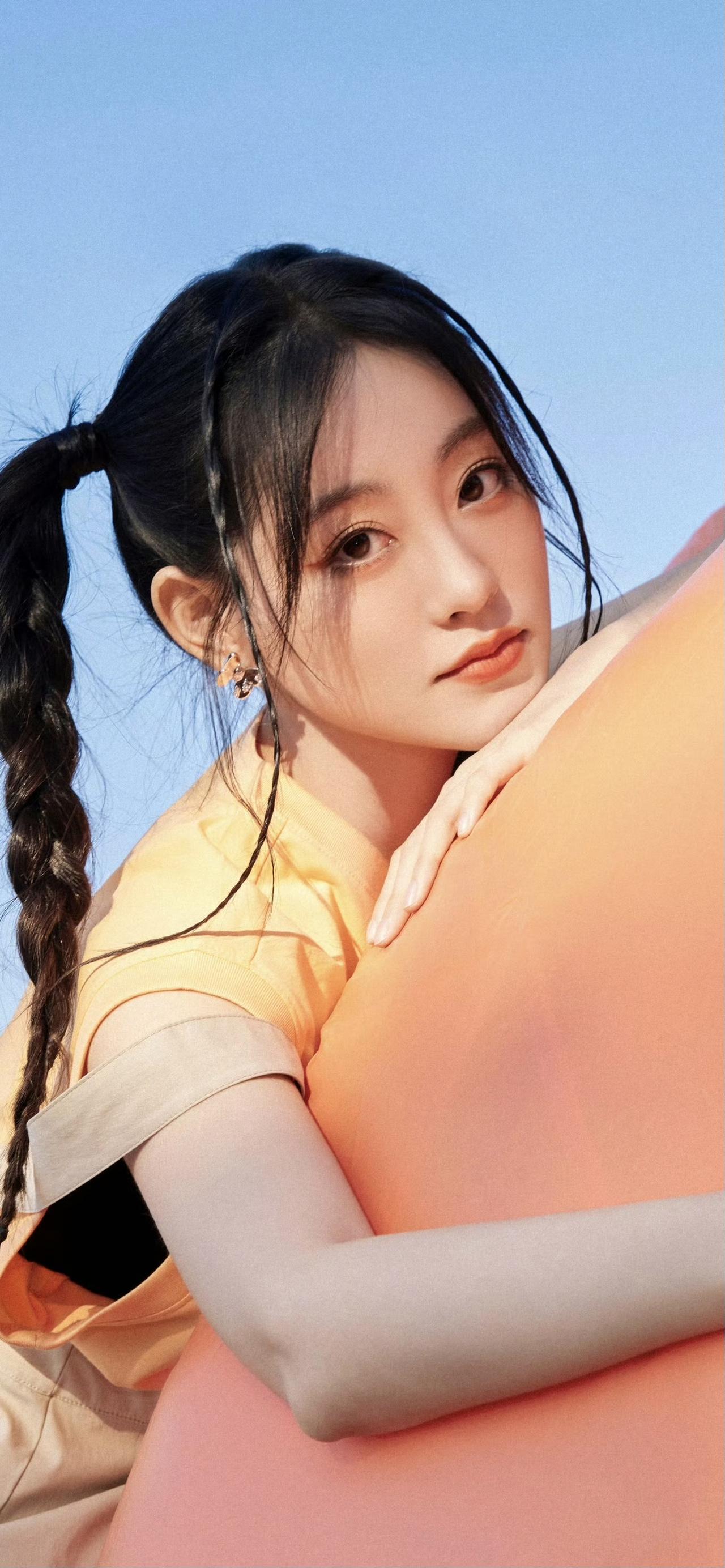 美女壁纸-第5880期-祝绪丹