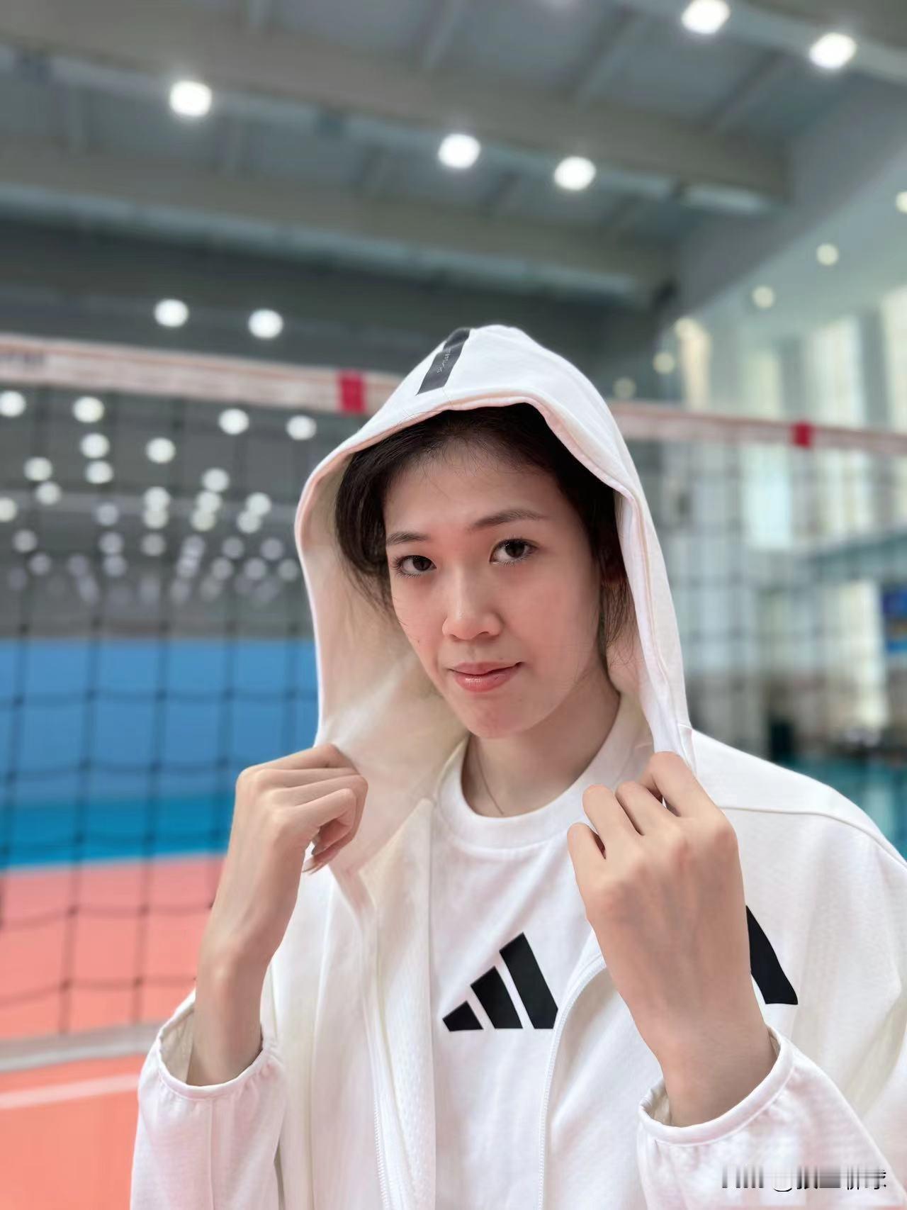 【中国女排球员新赛季留洋消息涉及9人】一、已官宣（2026-27赛季）1.