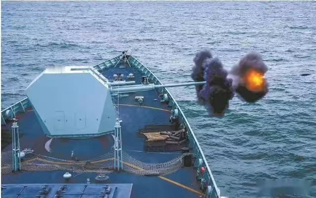 我们以往也经常出第一岛链，这次为啥要特别发布？横当海峡是国际公共航道，非领海海峡