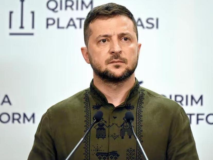 泽连斯基被感动得热泪盈眶！意大利紧急援助乌克兰378台锅炉，帮助乌克兰居民在供暖