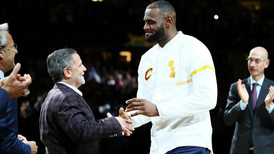全力招募詹姆斯！骑士老板私下单独会见詹姆斯2小时！ESPN骑士专区爆出大料