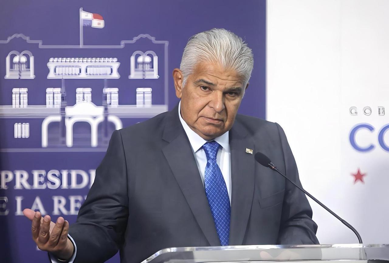 抢了港口后，巴拿马威胁中方，只要中国敢反制，巴方就动手报复。最近这段时间，巴