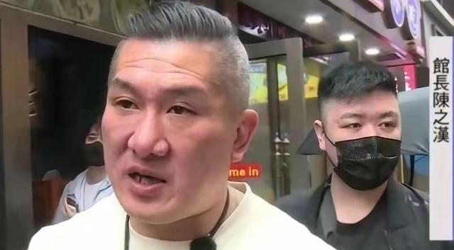 馆长说的一句话，很有道理，馆长说：“国民党打内战，输给了共产党，被赶到台湾来，在