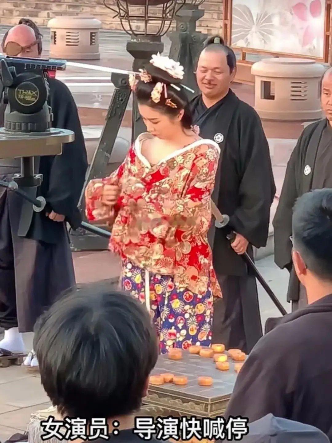 优秀女演员的职业素养，导演不喊停就一直演下去，未来肯定能成为超一线的。