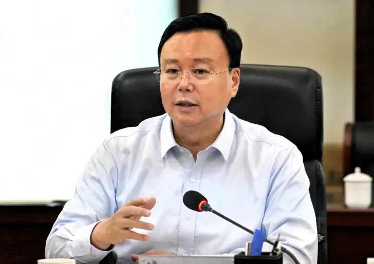 3月25日，就在刚才，山东李兴军的事有消息了，一下子就传开了，纸终究是包不住火的