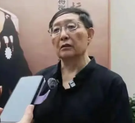 “太有格局了！”宣布9.3阅兵后，国务院还官宣了一个前所未有的消息。不是说装备，