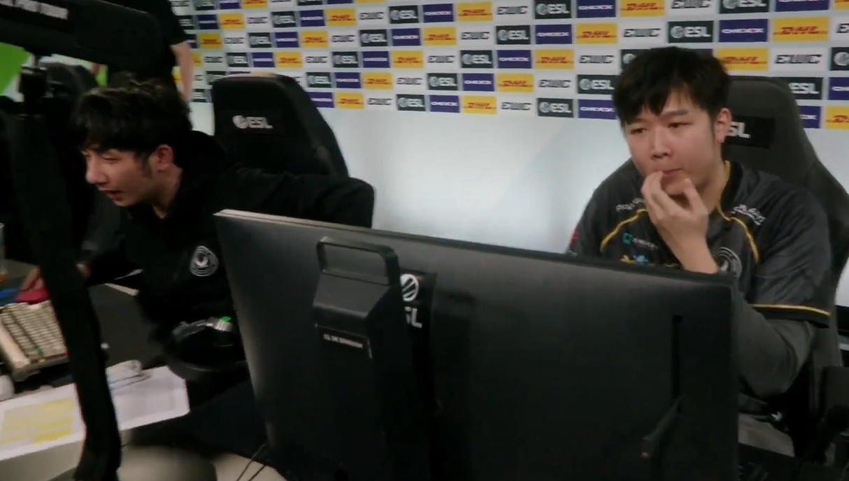 XG第二局通过扎实的阵容和团战战胜Falcons，这样他们就以两场平局结束了今天