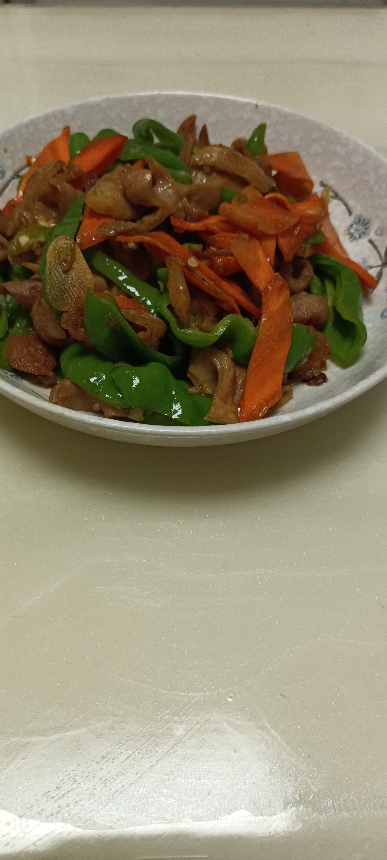 今天婆婆嘱咐我，一定要认清形势，不能因为帮忙带孩子的而忽略了我的二婚老公！婆婆