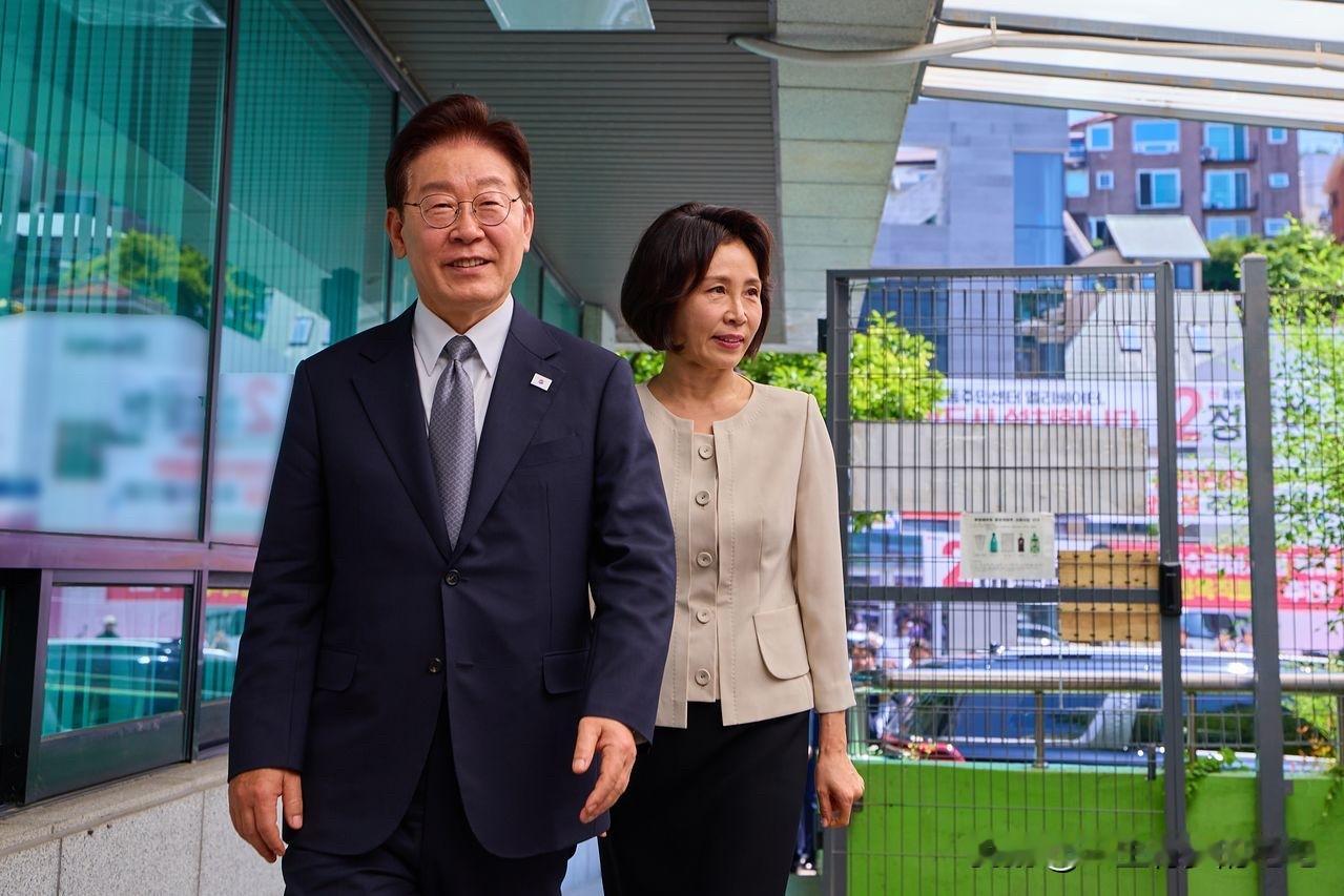 6月1日，韩国国民力量党对总统李在明呼吁投票的言论极为不满。该党事务总长郑熙勇批