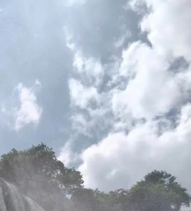 印度对美国唯一一个拿得出手的东西就是不买美国武器，你不买美国武器你就只能买俄罗斯