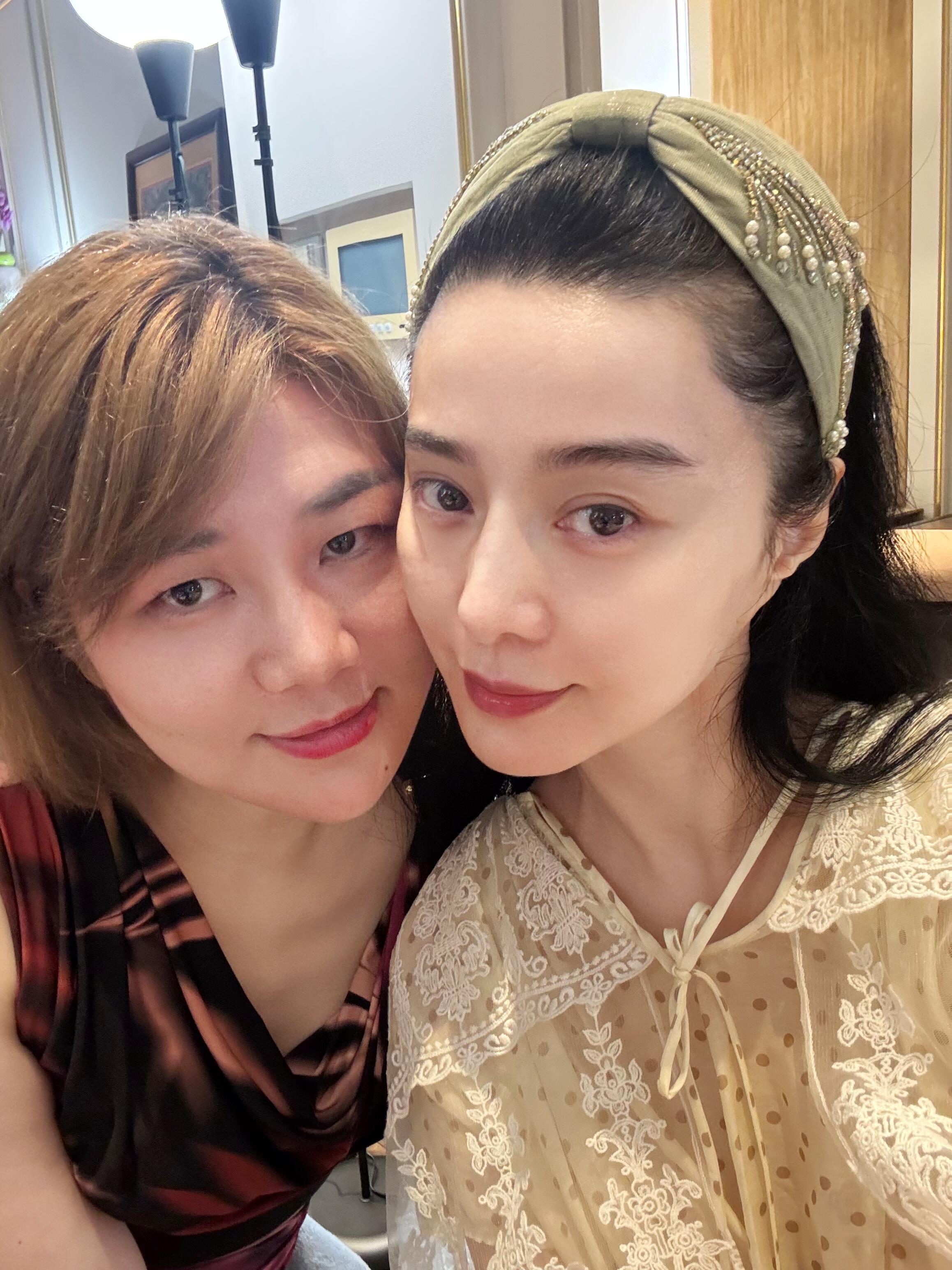 杨天真晒和美神合照岁月是最好的见证loveyouforever💕​​​