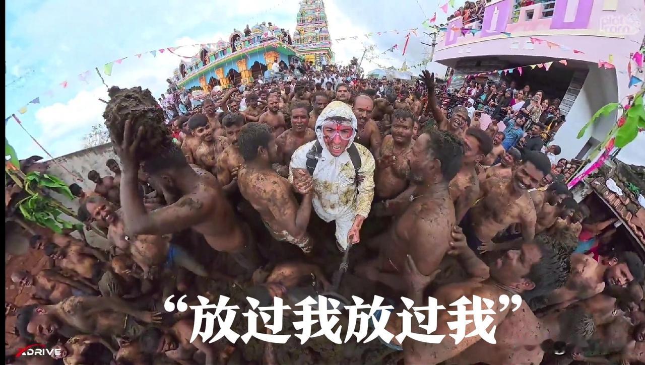 可以瑞思拜但无法接受！美国网红跑去参加印度排灯节最后几天的保留节目：扔牛当当。