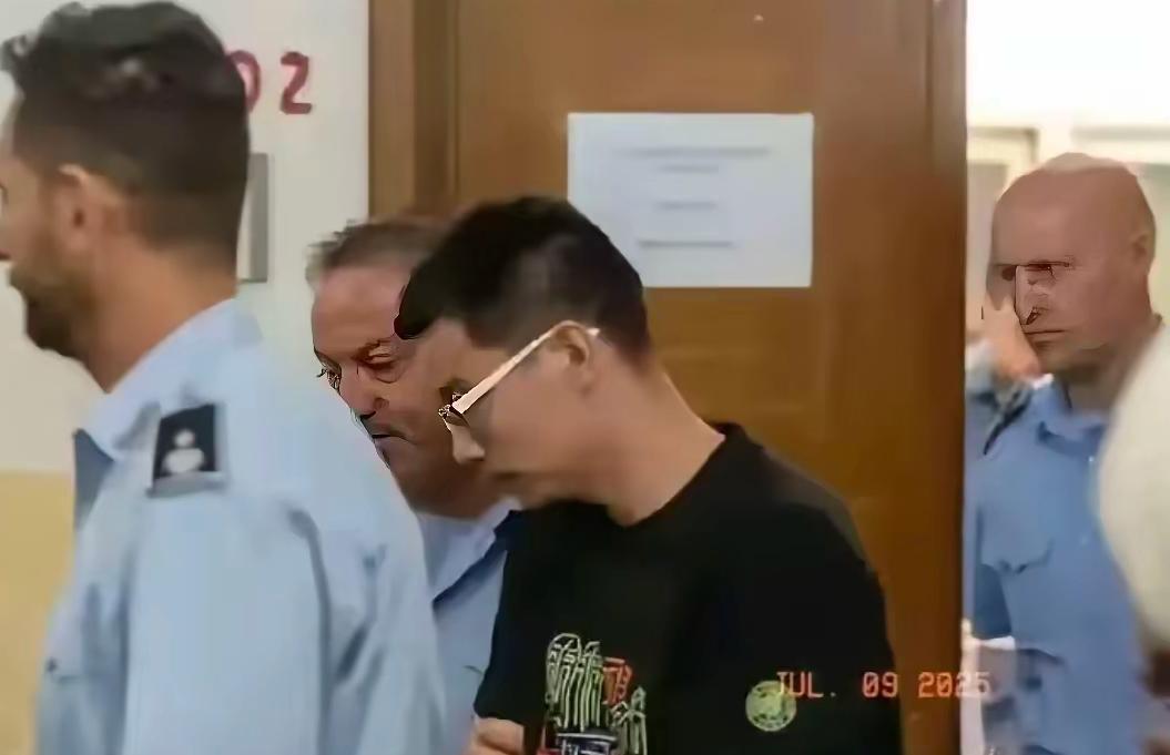 他拒绝引渡！​在意大利被捕的我国半导体IT工程师徐泽伟，日前仍在意大利羁押，