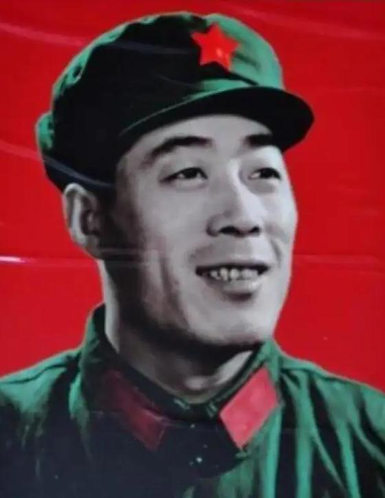 1982年，孙玉国转业后，因为犯过一个“错误”，只按照团级干部转业，却没想他，转