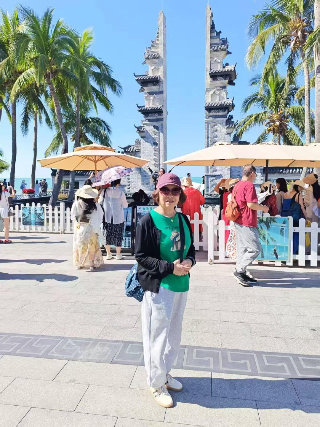 人生下半场，拼的从来不是财富多少、地位高低，而是能否守得住平常心、过得了清简日。