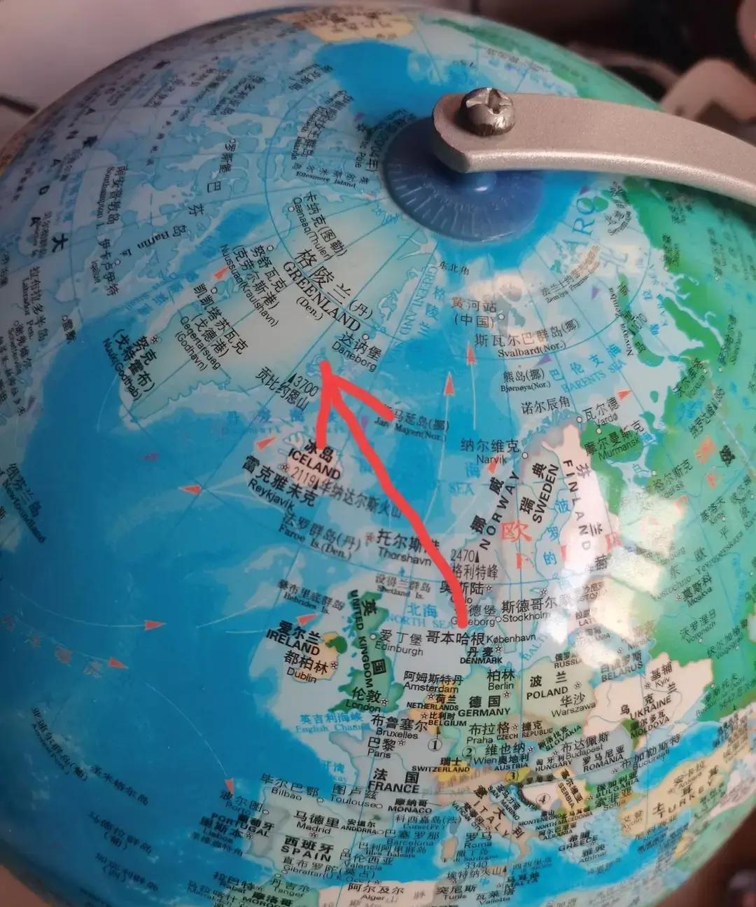 格陵兰这块北极“门锁”，到底为谁而转？这座世界最大岛屿，名义上是丹麦自治领