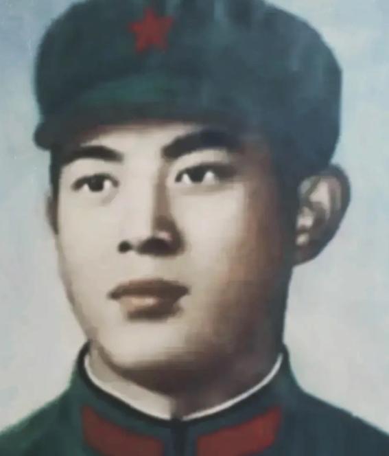 1969年8月30日，中央军委发布命令，授予于庆阳战斗英雄称号。命令下