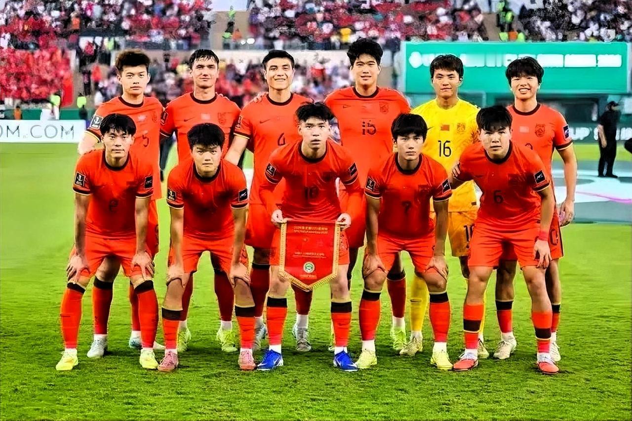 以下是U23国足核心球员技术特点与未来发展建议清单，聚焦8位关键球员，内容精准、