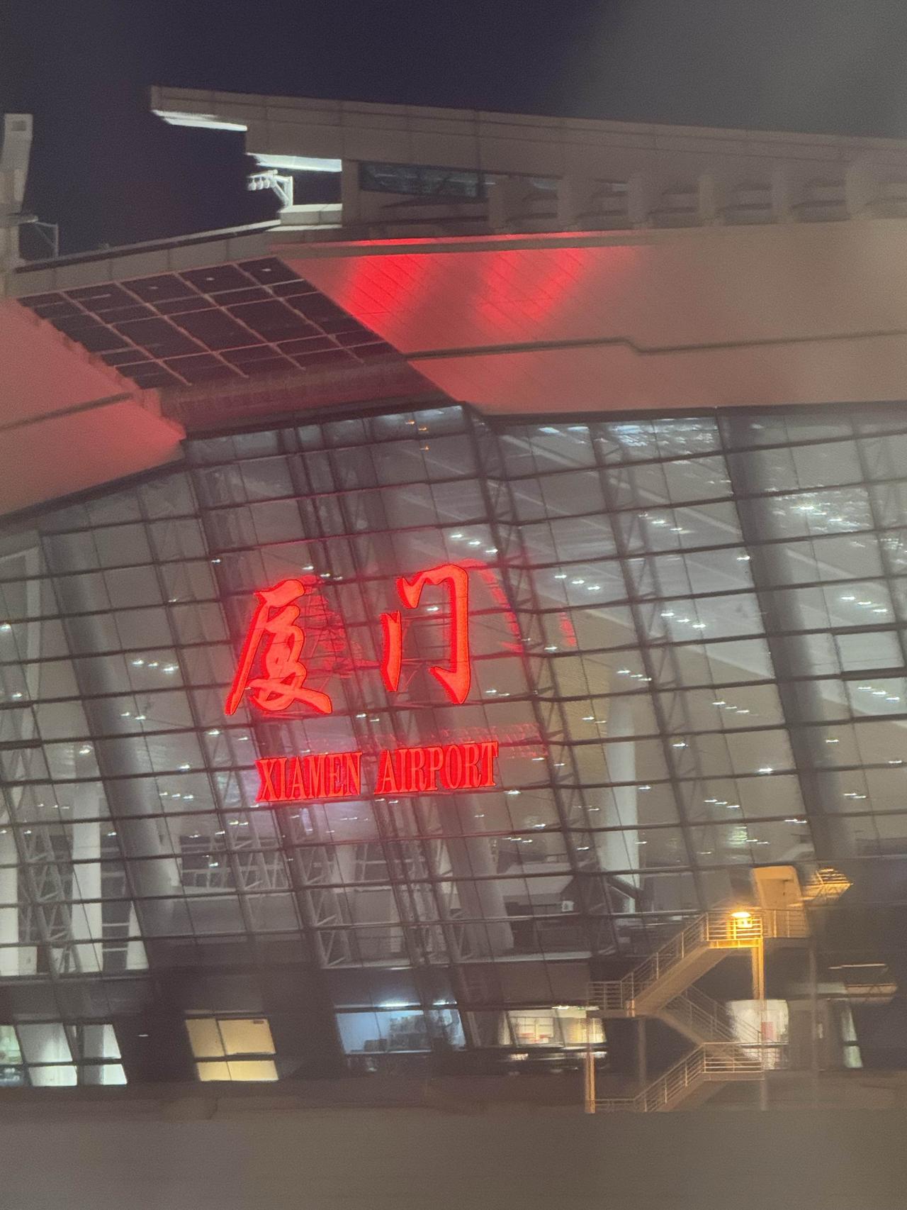 九月份我住进了抑郁症医院，也就是当地的（三医院）住了整整一个月，我有病了！这