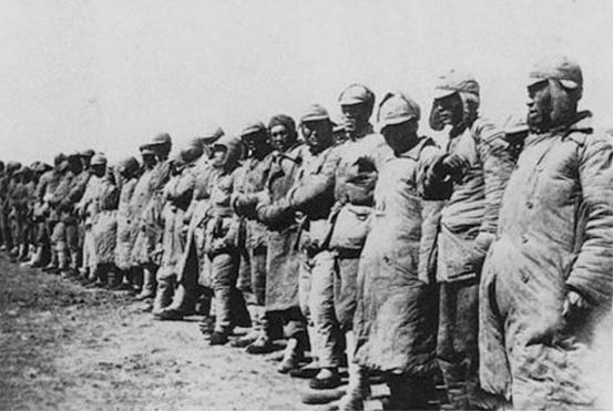 《山东党史资料文库》记载，莱芜战役之后，我军动员官兵和地方群众，处置埋葬了死亡国