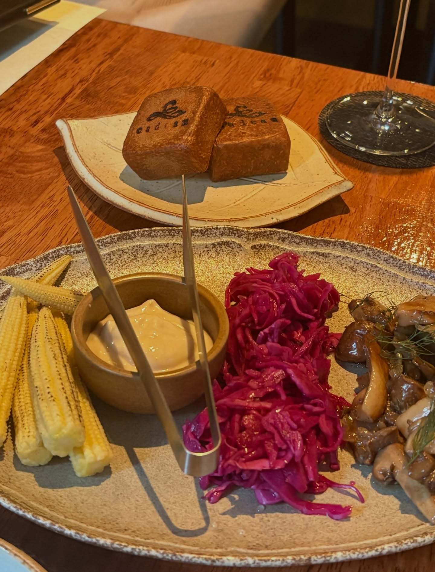 相楽伊織「美味しいフレンチ🍽️ラム大好き🤤どれもとっても美味しかった！！ワイ